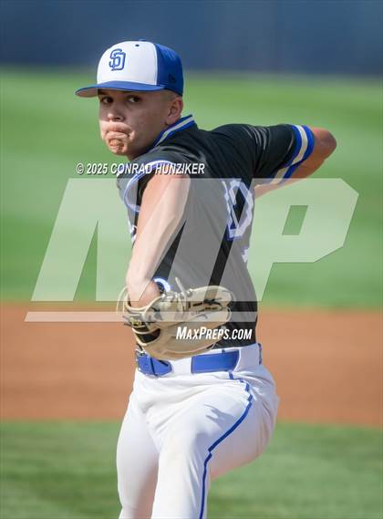 Thumbnail 2 in Glendora vs. San Dimas (CIF SS Division 3 Final) photogallery.