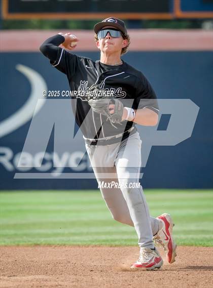 Thumbnail 3 in Glendora vs. San Dimas (CIF SS Division 3 Final) photogallery.