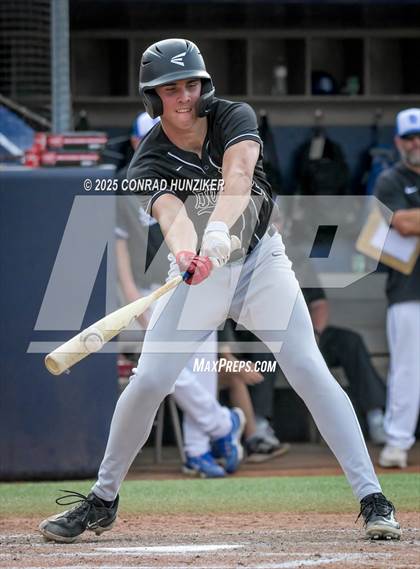 Thumbnail 2 in Glendora vs. San Dimas (CIF SS Division 3 Final) photogallery.