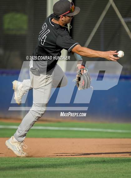Thumbnail 2 in Glendora vs. San Dimas (CIF SS Division 3 Final) photogallery.