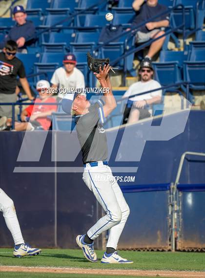 Thumbnail 2 in Glendora vs. San Dimas (CIF SS Division 3 Final) photogallery.