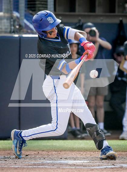 Thumbnail 2 in Glendora vs. San Dimas (CIF SS Division 3 Final) photogallery.
