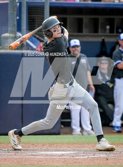 Thumbnail 2 in Glendora vs. San Dimas (CIF SS Division 3 Final) photogallery.