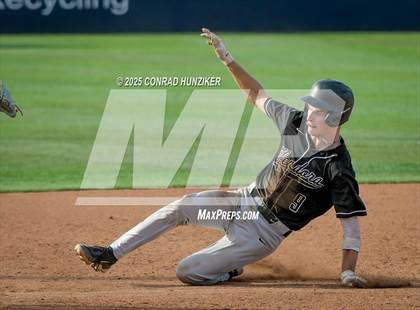 Thumbnail 3 in Glendora vs. San Dimas (CIF SS Division 3 Final) photogallery.