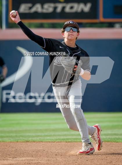 Thumbnail 1 in Glendora vs. San Dimas (CIF SS Division 3 Final) photogallery.
