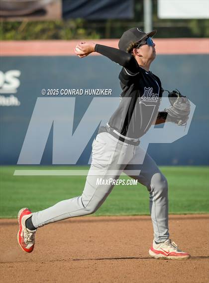 Thumbnail 2 in Glendora vs. San Dimas (CIF SS Division 3 Final) photogallery.