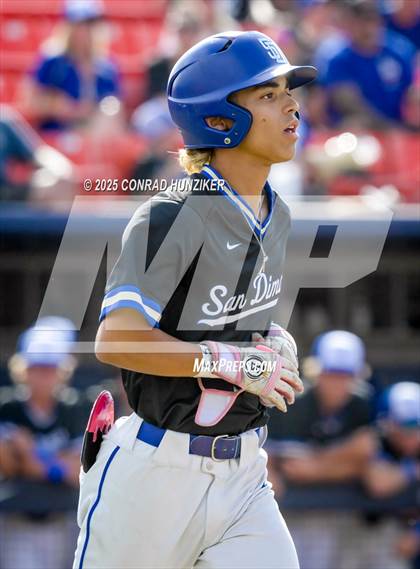 Thumbnail 1 in Glendora vs. San Dimas (CIF SS Division 3 Final) photogallery.