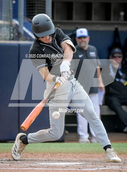 Thumbnail 1 in Glendora vs. San Dimas (CIF SS Division 3 Final) photogallery.