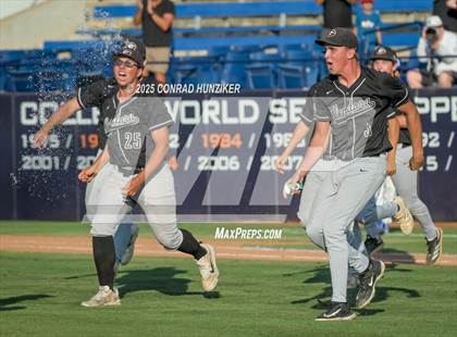 Thumbnail 2 in Glendora vs. San Dimas (CIF SS Division 3 Final) photogallery.