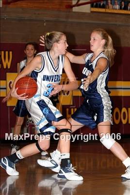 Thumbnail 3 in Irvine University vs. Northwood (Ocean View Tournament) photogallery.