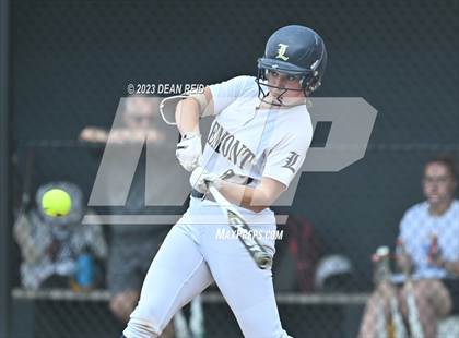Thumbnail 1 in Joliet Catholic vs Lemont (IHSA 3A Sectional Semifinal) photogallery.