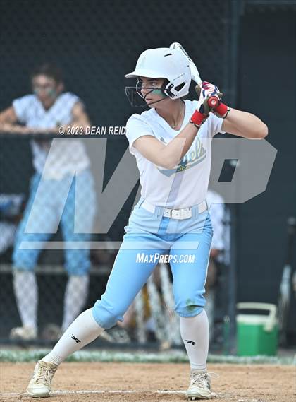 Thumbnail 2 in Joliet Catholic vs Lemont (IHSA 3A Sectional Semifinal) photogallery.
