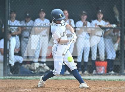 Thumbnail 1 in Joliet Catholic vs Lemont (IHSA 3A Sectional Semifinal) photogallery.