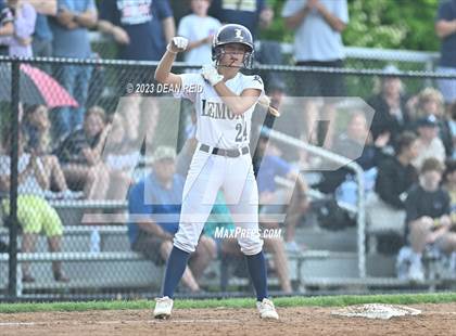 Thumbnail 2 in Joliet Catholic vs Lemont (IHSA 3A Sectional Semifinal) photogallery.