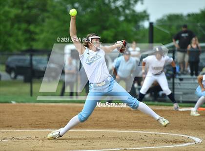 Thumbnail 1 in Joliet Catholic vs Lemont (IHSA 3A Sectional Semifinal) photogallery.