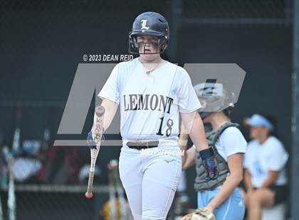 Thumbnail 2 in Joliet Catholic vs Lemont (IHSA 3A Sectional Semifinal) photogallery.