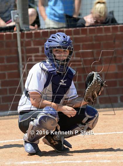 Thumbnail 3 in Hahnville @ St. Amant (LHSAA 5A 2nd Round Playoff) photogallery.