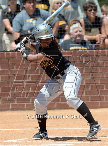 Thumbnail 1 in Hahnville @ St. Amant (LHSAA 5A 2nd Round Playoff) photogallery.