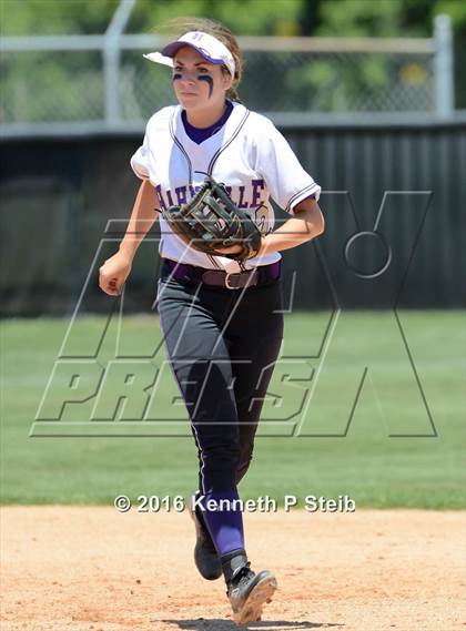 Thumbnail 2 in Hahnville @ St. Amant (LHSAA 5A 2nd Round Playoff) photogallery.