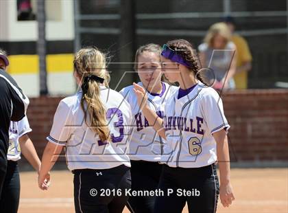 Thumbnail 1 in Hahnville @ St. Amant (LHSAA 5A 2nd Round Playoff) photogallery.