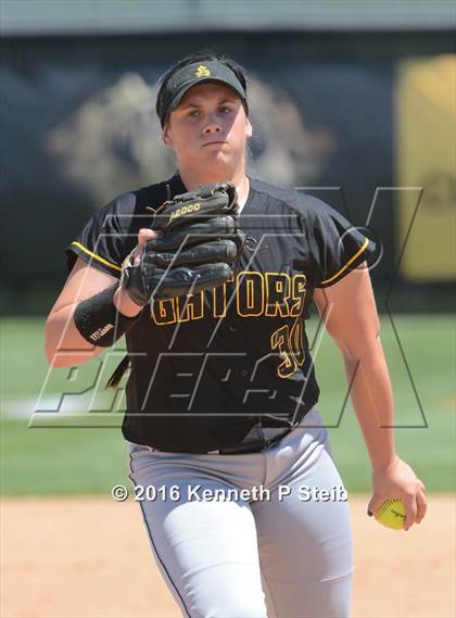Thumbnail 2 in Hahnville @ St. Amant (LHSAA 5A 2nd Round Playoff) photogallery.