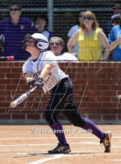 Thumbnail 1 in Hahnville @ St. Amant (LHSAA 5A 2nd Round Playoff) photogallery.