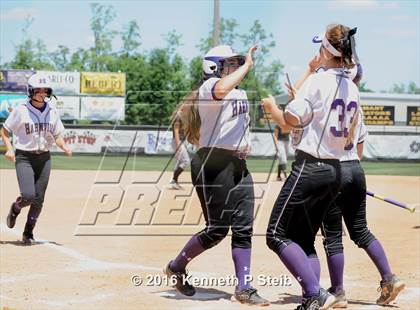 Thumbnail 3 in Hahnville @ St. Amant (LHSAA 5A 2nd Round Playoff) photogallery.