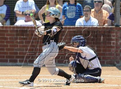 Thumbnail 3 in Hahnville @ St. Amant (LHSAA 5A 2nd Round Playoff) photogallery.