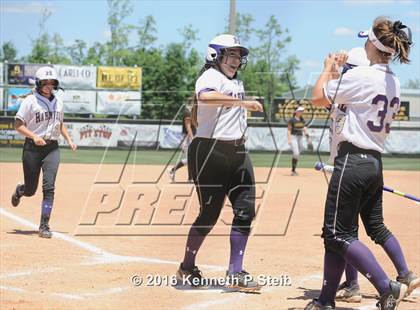 Thumbnail 2 in Hahnville @ St. Amant (LHSAA 5A 2nd Round Playoff) photogallery.