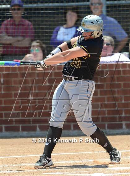 Thumbnail 1 in Hahnville @ St. Amant (LHSAA 5A 2nd Round Playoff) photogallery.