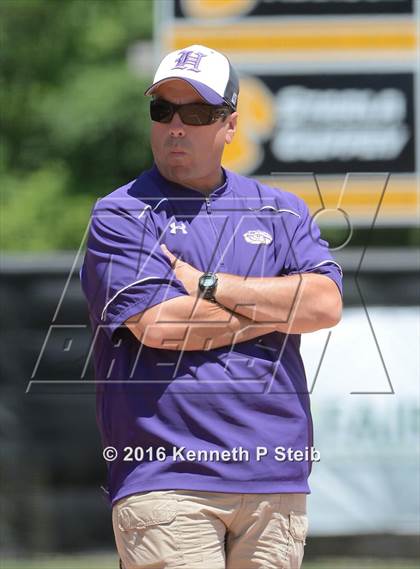 Thumbnail 2 in Hahnville @ St. Amant (LHSAA 5A 2nd Round Playoff) photogallery.