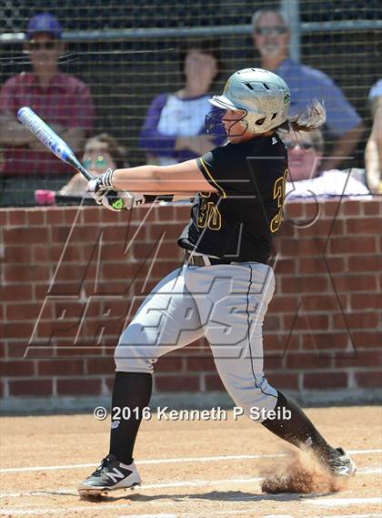 Thumbnail 2 in Hahnville @ St. Amant (LHSAA 5A 2nd Round Playoff) photogallery.