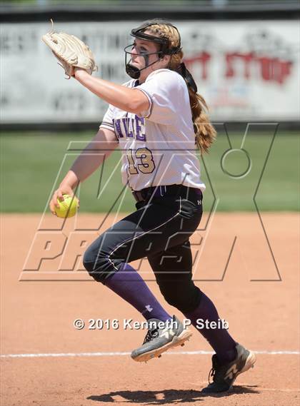Thumbnail 3 in Hahnville @ St. Amant (LHSAA 5A 2nd Round Playoff) photogallery.