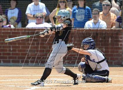 Thumbnail 2 in Hahnville @ St. Amant (LHSAA 5A 2nd Round Playoff) photogallery.