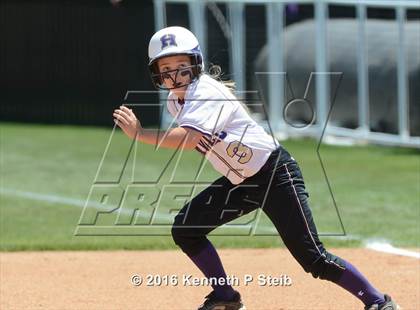 Thumbnail 1 in Hahnville @ St. Amant (LHSAA 5A 2nd Round Playoff) photogallery.