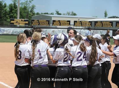 Thumbnail 1 in Hahnville @ St. Amant (LHSAA 5A 2nd Round Playoff) photogallery.