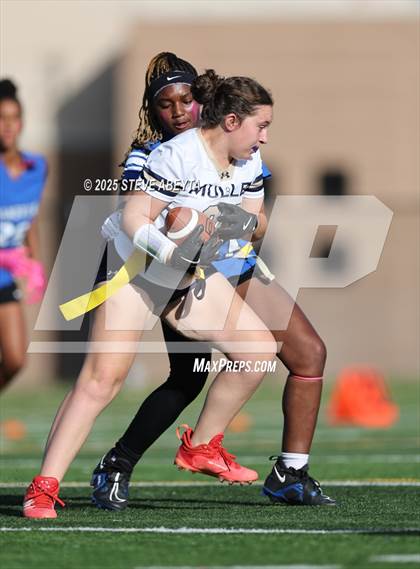 Thumbnail 1 in Mullen @ Grandview photogallery.