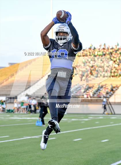 Thumbnail 1 in Longview @ Tyler photogallery.