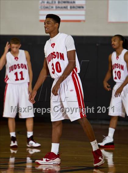 Thumbnail 2 in Judson vs Spring (McDonald's Texas Invitational) photogallery.