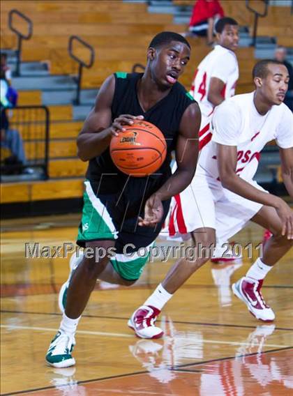 Thumbnail 2 in Judson vs Spring (McDonald's Texas Invitational) photogallery.