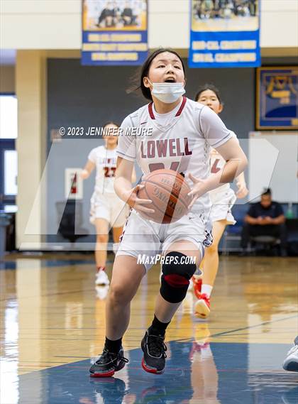 Thumbnail 1 in JV: Lowell vs. Valley Christian (Newark Optimist Club Holiday Classic) photogallery.