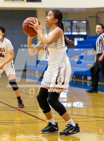 Thumbnail 1 in JV: Lowell vs. Valley Christian (Newark Optimist Club Holiday Classic) photogallery.