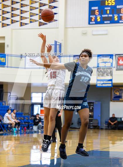Thumbnail 2 in JV: Lowell vs. Valley Christian (Newark Optimist Club Holiday Classic) photogallery.