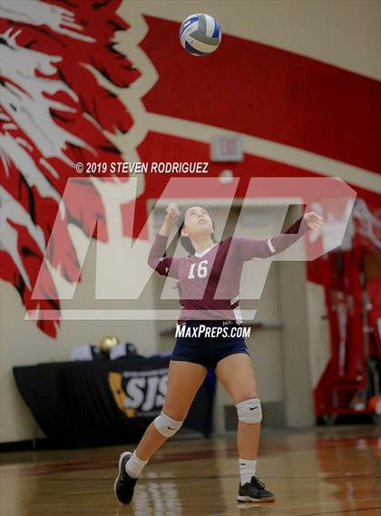 Thumbnail 1 in Escalon vs. Union Mine (CIF SJS D4 Final) photogallery.