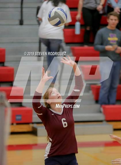Thumbnail 3 in Escalon vs. Union Mine (CIF SJS D4 Final) photogallery.