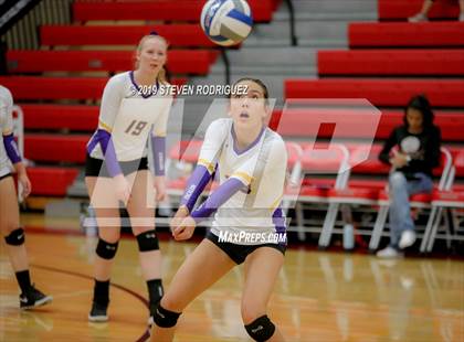 Thumbnail 3 in Escalon vs. Union Mine (CIF SJS D4 Final) photogallery.