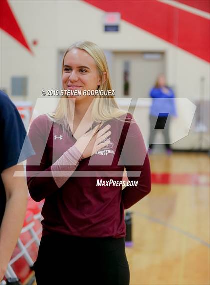 Thumbnail 1 in Escalon vs. Union Mine (CIF SJS D4 Final) photogallery.