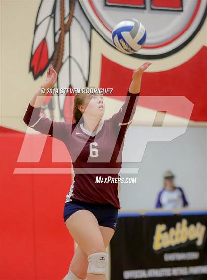 Thumbnail 1 in Escalon vs. Union Mine (CIF SJS D4 Final) photogallery.