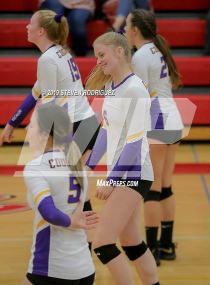Thumbnail 1 in Escalon vs. Union Mine (CIF SJS D4 Final) photogallery.