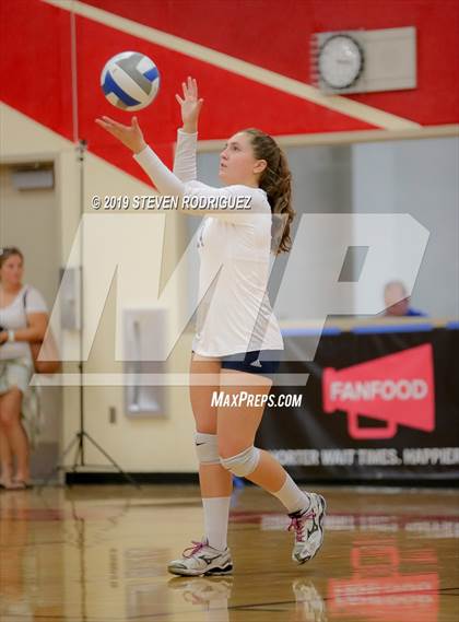 Thumbnail 1 in Escalon vs. Union Mine (CIF SJS D4 Final) photogallery.